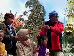 3 Warga Wonosobo Jalani Ritual Ruwatan Rambut Gimbal