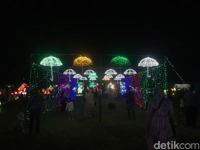 Menyaksikan Gemerlap Cahaya dan Air Mancur Menari di Sukabumi, Seru Banget