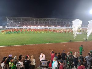 Denny Caknan Meriahkan Penutupan Porprov Jatim VII di Lumajang Denny Caknan Meriahkan Penutupan Porprov Jatim VII di Lumajang