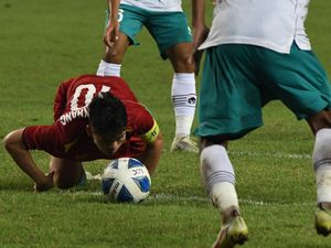 Piala AFF U-19: Ini Sebab Pemain Vietnam Bertumbangan Lawan Indonesia