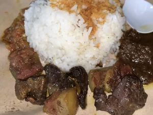 Harus Sabar Antre Jika Mau Makan Sego Meduro Bang SAD di Malang Ini Harus Sabar Antre Jika Mau Makan Sego Meduro Bang SAD di Malang Ini