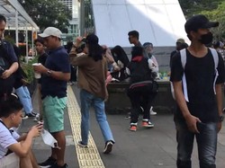 DKI Siapkan Sanksi Bocah Nongkrong Nyampah di Dukuh Atas