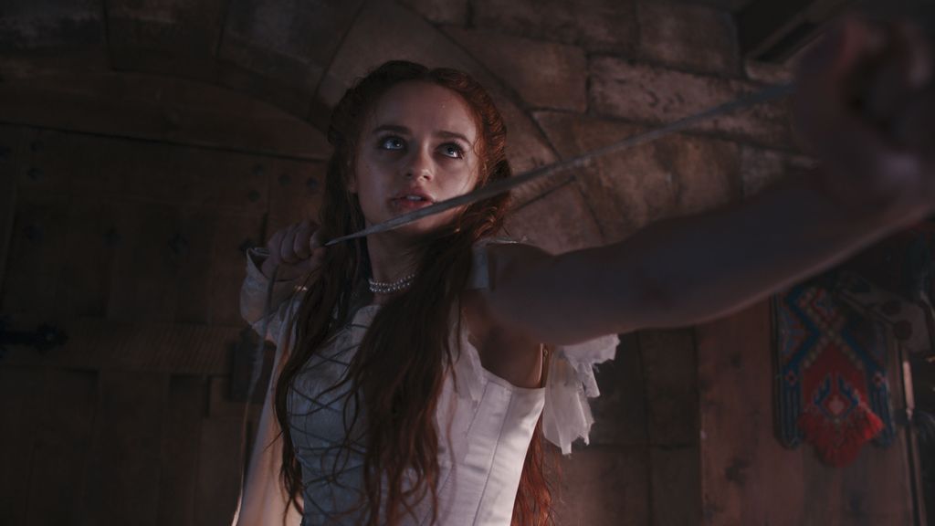 (L-R): Joey King and Veronica Ngo in 20th Century Studios' THE PRINCESS, exclusively on Hulu. Photo by Simon Varsano. © 2022 20th Century Studios. All Rights Reserved.