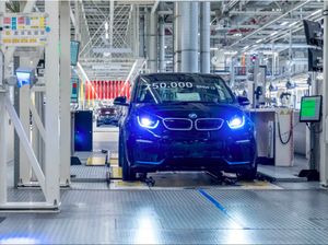Akhir Produksi BMW i3 Disapa HomeRun Edition Akhir Produksi BMW i3 Disapa HomeRun Edition