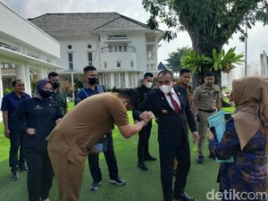 Elektabilitas Bobby Ungguli Gubsu Edy, PDIP: Ini Aura Positif