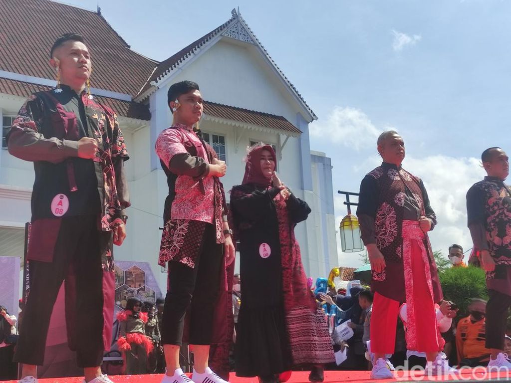 Batik Khas Cianjur, Motif Beras hingga Gunung Padang