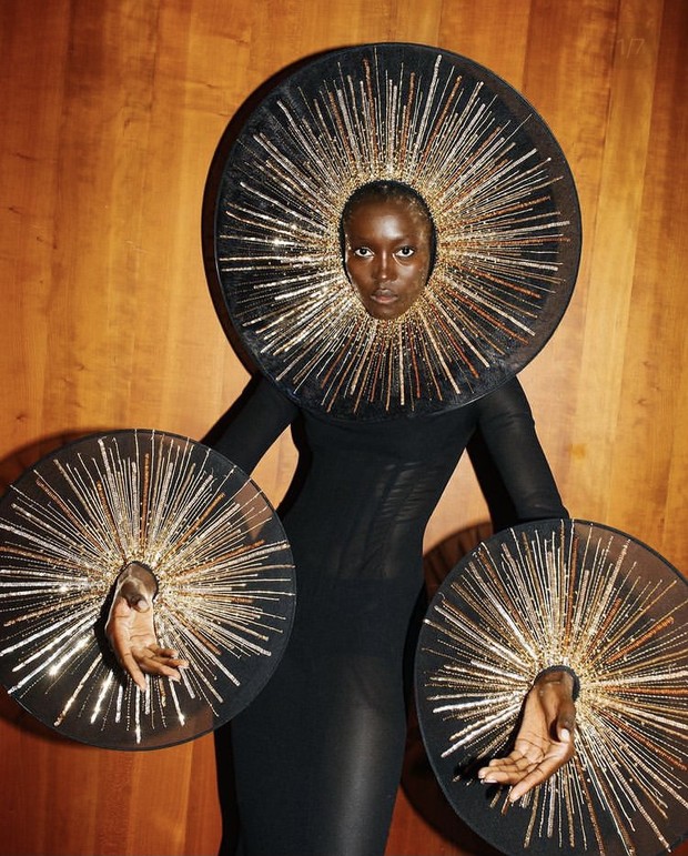 Foto: instagram.com/schiaparelli Schiaparelli Haute Couture SS22/