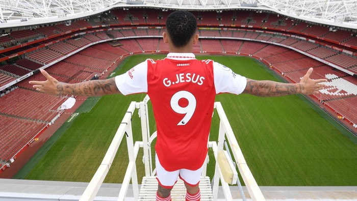 LONDON, ENGLAND - JULY 04: Arsenal Unveil New Signing Gabriel Jesus at Emirates Stadium on July 04, 2022 in London, England. (Photo by Stuart MacFarlane/Arsenal FC via Getty Images)