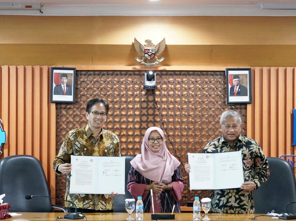 ITS Jadi Kampus Pertama yang Investasikan Dana Abadi Rp 50 M dengan Metode Private Placement ITS Jadi Kampus Pertama yang Investasikan Dana Abadi Rp 50 M dengan Metode Private Placement