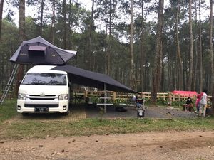 Kemping Ala Sultan, Naik Campervan di Lembang Bandung Kemping Ala Sultan, Naik Campervan di Lembang Bandung