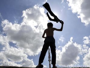 Cerita Anak Kampung Pulo Mengisi Libur Sekolah