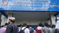 Puluhan Orang Geruduk Kantor Operasional Pelabuhan Marunda, Ada Apa?