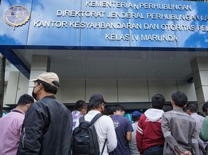 Puluhan Orang Geruduk Kantor Operasional Pelabuhan Marunda, Ada Apa?