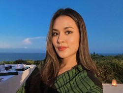 Gaya Raisa Cosplay Bareng Putrinya Zalina Jadi Disney Princess, Banjir Pujian