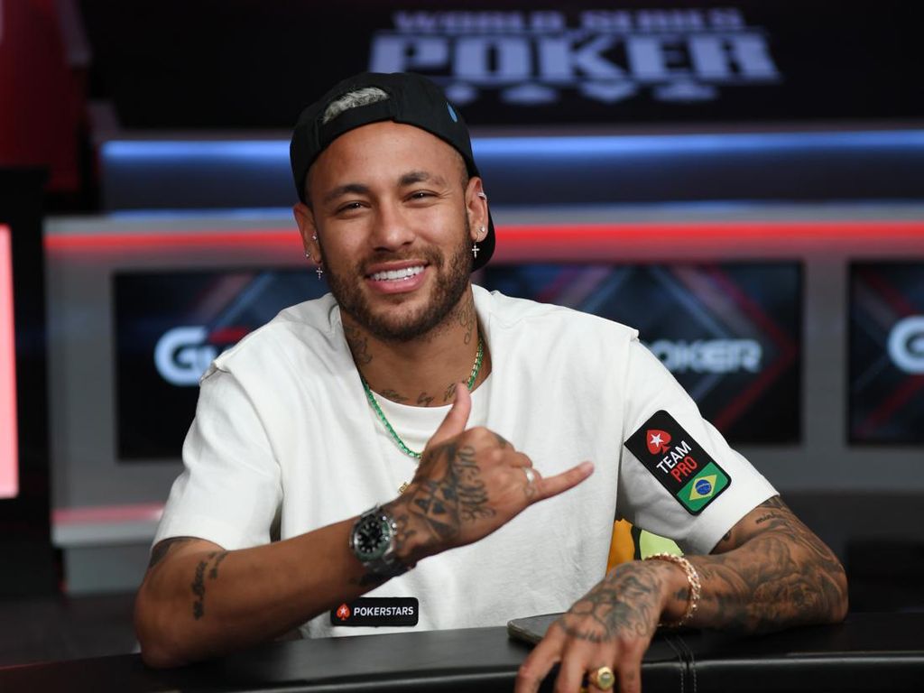Santos Akan Coba Pulangkan Neymar
