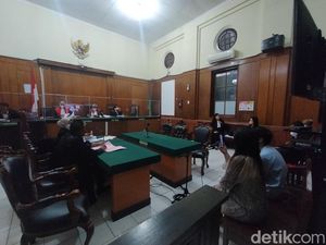 Pengakuan Korban Tawuran Antargeng di Surabaya: Hampir Mati-Opname 10 Hari Pengakuan Korban Tawuran Antargeng di Surabaya: Hampir Mati-Opname 10 Hari