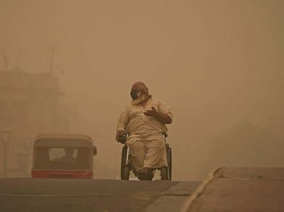 Susah Payah Menembus Badai Pasir di Baghdad
