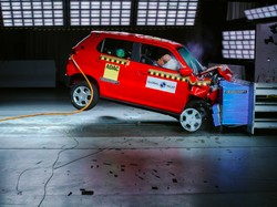 Mobil Rp 85 Jutaan Suzuki S-Presso Diuji Tabrak Ulang, Ini Hasilnya