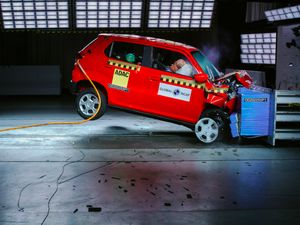 Harganya Cuma Rp 85 Jutaan, Seberapa Aman Suzuki S-Presso? Harganya Cuma Rp 85 Jutaan, Seberapa Aman Suzuki S-Presso?