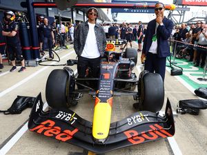 F1 GP Inggris 2022: Ada Van Dijk & Trent di Silverstone