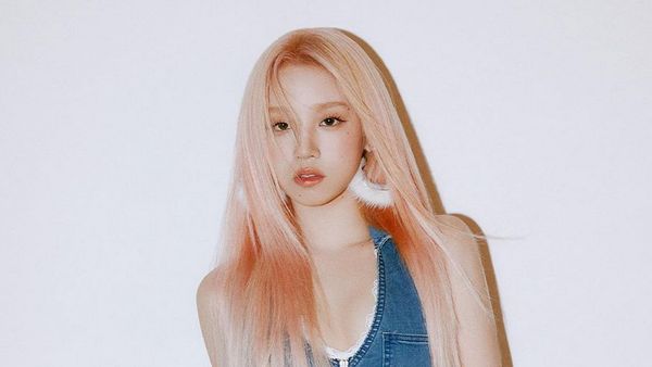7 Gaya Busana Yuqi (G)-IDLE Dikritik Terlalu Terbuka, Undang Orang Cabul