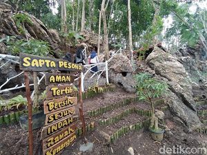 Serunya Belajar Bebatuan Purba di Museum Alam Marmer di Ngargoretno Serunya Belajar Bebatuan Purba di Museum Alam Marmer di Ngargoretno