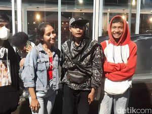 Sisi Lain ABG Citayam Kuasai Sudirman hingga Disinggung Anies Baswedan Sisi Lain ABG Citayam Kuasai Sudirman hingga Disinggung Anies Baswedan