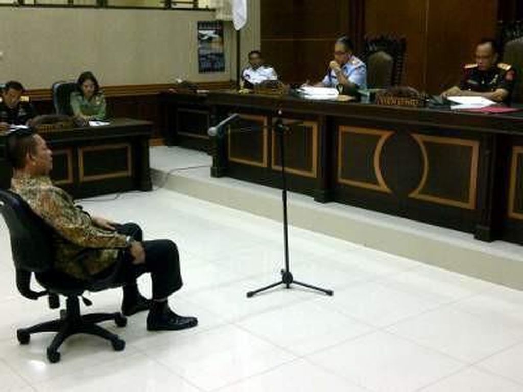 Jelang Dieksekusi ke Bui, Eks Pangkostrad Kirim Surat Terbuka ke Jokowi Jelang Dieksekusi ke Bui, Eks Pangkostrad Kirim Surat Terbuka ke Jokowi