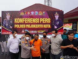 Akal Bulus Eks Pegawai Leasing Kota Mojokerto Tipu-Gondol 12 Mobil