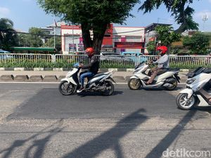 Agar Tak Rusak Lagi, Jalan di Jatinegara Bakal Diperbaiki Permanen Agar Tak Rusak Lagi, Jalan di Jatinegara Bakal Diperbaiki Permanen