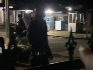 Ribut Warga Bogor Vs Pemuda Pribumi Berujung Dimediasi Ribut Warga Bogor Vs Pemuda Pribumi Berujung Dimediasi