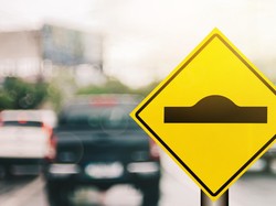 Viral Bangun Polisi Tidur Bikin Warga Perumahan Bogor Ditusuk