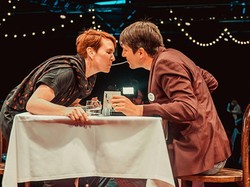 Seperti Tak Ada Kerjaan! 5 Orang Ini Rela Lakukan Apapun Demi Rekor Dunia