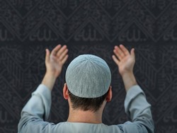 Contoh Riya dalam Niat yang Bikin Amal Ibadah Sia-sia