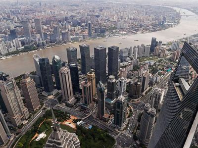 Menikmati Suasana Perkotaan China dari Menara Shanghai, Luar Biasa!