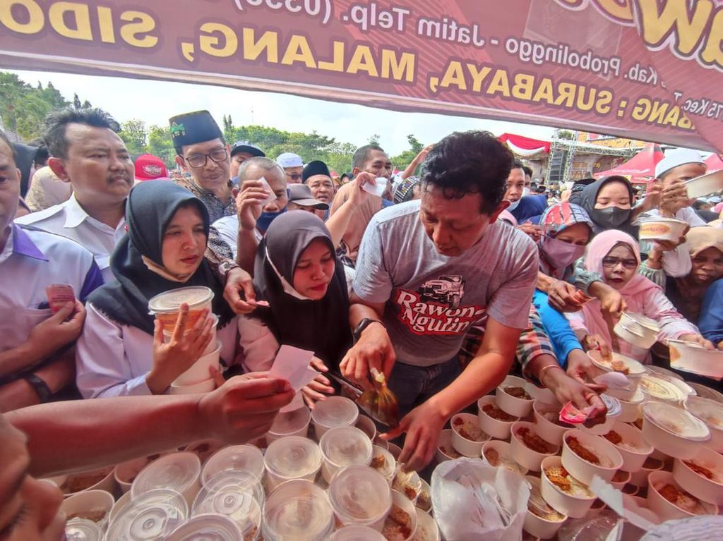 Festival Kuliner Rawon Digelar Polres Probolinggo Raih Rekor MURI