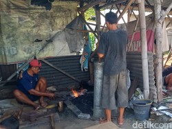 Pande Besi Pasar Hewan Klaten Terdampak Wabah PMK, Begini Curhatnya