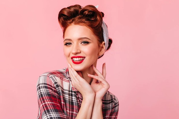 Ilustrasi Foto / Foto: Freepik @lookstudio Pengertian Sun Sign, Moon Sign, dan Rising Sign