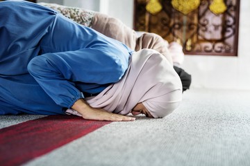 Doa Sujud Syukur Sesuai Ajaran Nabi Muhammad Lengkap Tata Caranya