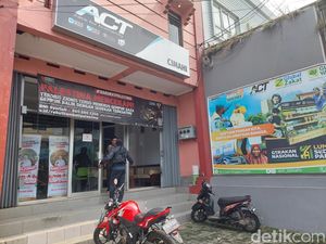 Reaksi ACT Sukabumi-Cimahi Usai Izin Pengumpulan Uang Dicabut Reaksi ACT Sukabumi-Cimahi Usai Izin Pengumpulan Uang Dicabut