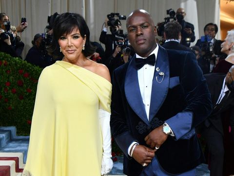Kris Jenner dan Corey Gamble US socialite-businesswoman Kris Jenner and Corey Gamble arrive for the 2022 Met Gala at the Metropolitan Museum of Art on May 2, 2022, in New York. - The Gala raises money for the Metropolitan Museum of Art's Costume Institute. The Gala's 2022 theme is