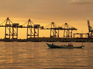 Curhat Nelayan Parepare yang Hidupnya Kian Susah gegara Harga BBM Naik Tinggi