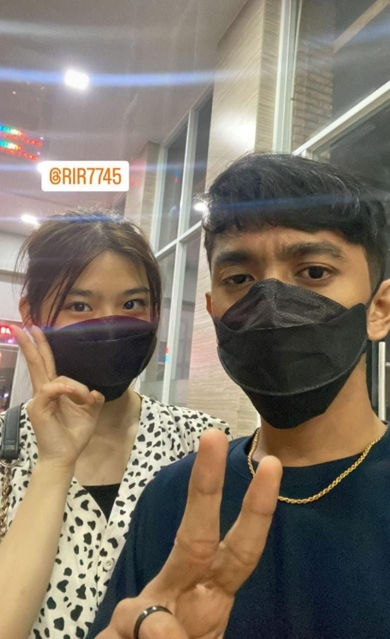 Perempuan Asal Jepang Temui Kekasihnya di Indonesia