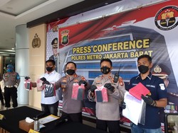 Polisi Ungkap Modus Mahasiswa Rekrut Model Bugil di Mango Live