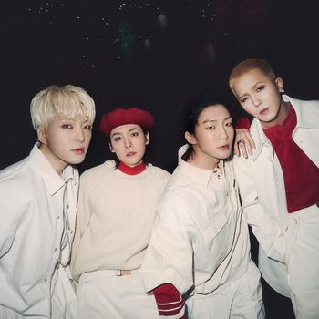 Poster Album Holiday / Foto : twitter.com/yg_winnercity