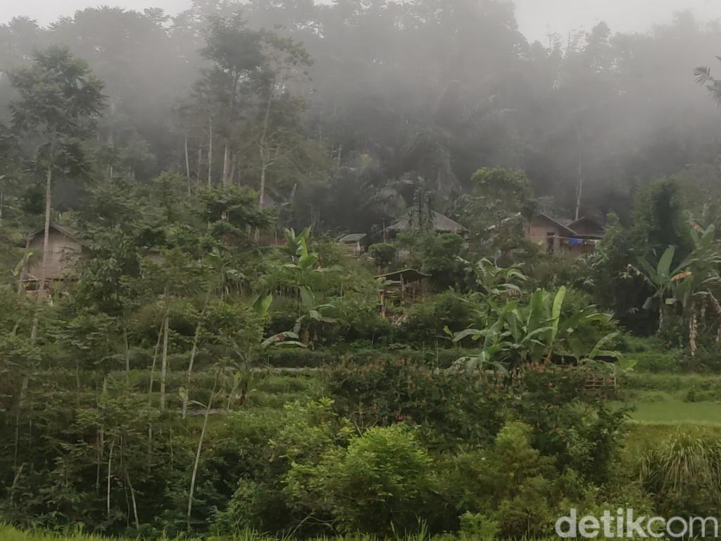 Respons Dewan Adat Kampung Miduana Cianjur soal Hasil Riset Unpad Respons Dewan Adat Kampung Miduana Cianjur soal Hasil Riset Unpad