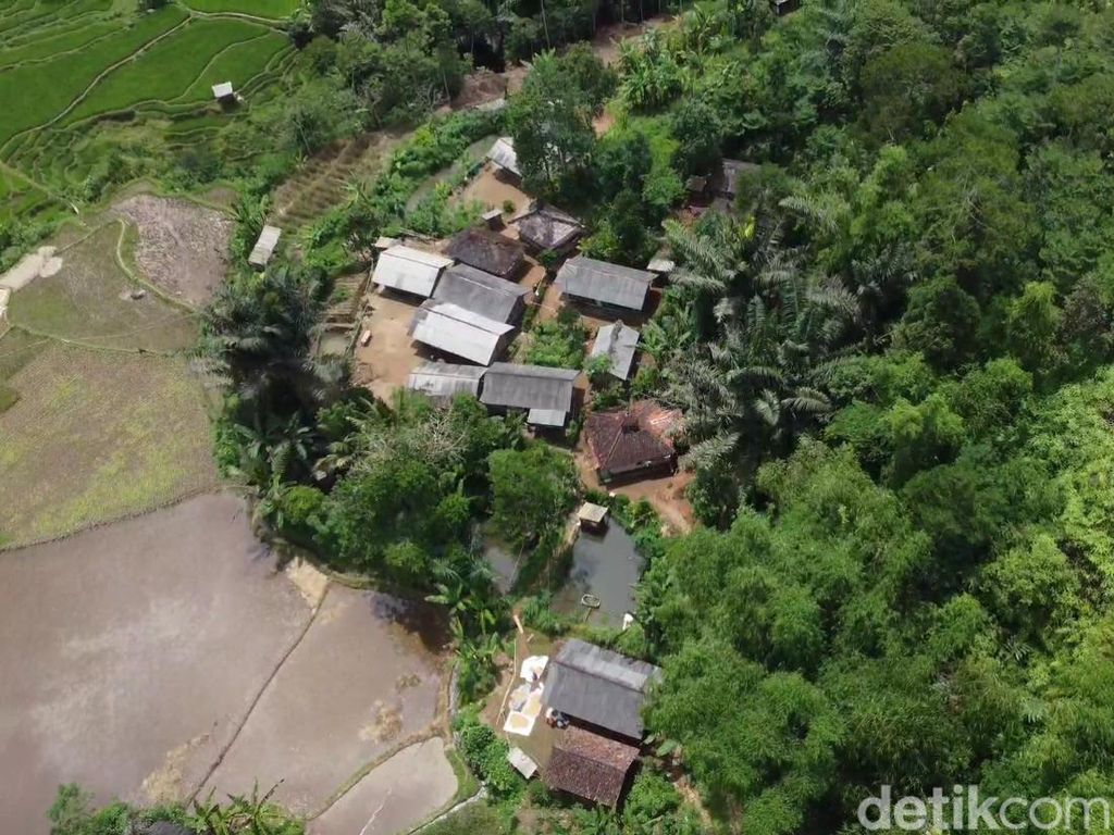 Ini Rahasia Umur Panjang Warga Kampung Adat Miduana, Dikuak Tim Riset Unpad Ini Rahasia Umur Panjang Warga Kampung Adat Miduana, Dikuak Tim Riset Unpad