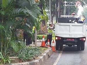 Polisi Razia Parkir Liar di Jalan Kebon Sirih Jakpus, 2 Motor Diangkut