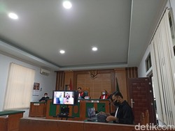 Kades di Blitar yang Tilap Dana BST Rp 15 Juta Divonis 1 Tahun 8 Bulan Bui