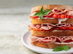 Toko Kue Dapat Surat Ancaman Gegara Sandwichnya Diberi Nama Cheesus Christ